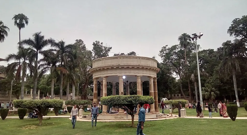 Phool Bagh, Gwalior, Madhya Pradesh - Vushii.com